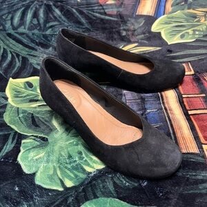 Clarks Women's Elegant Black Flats